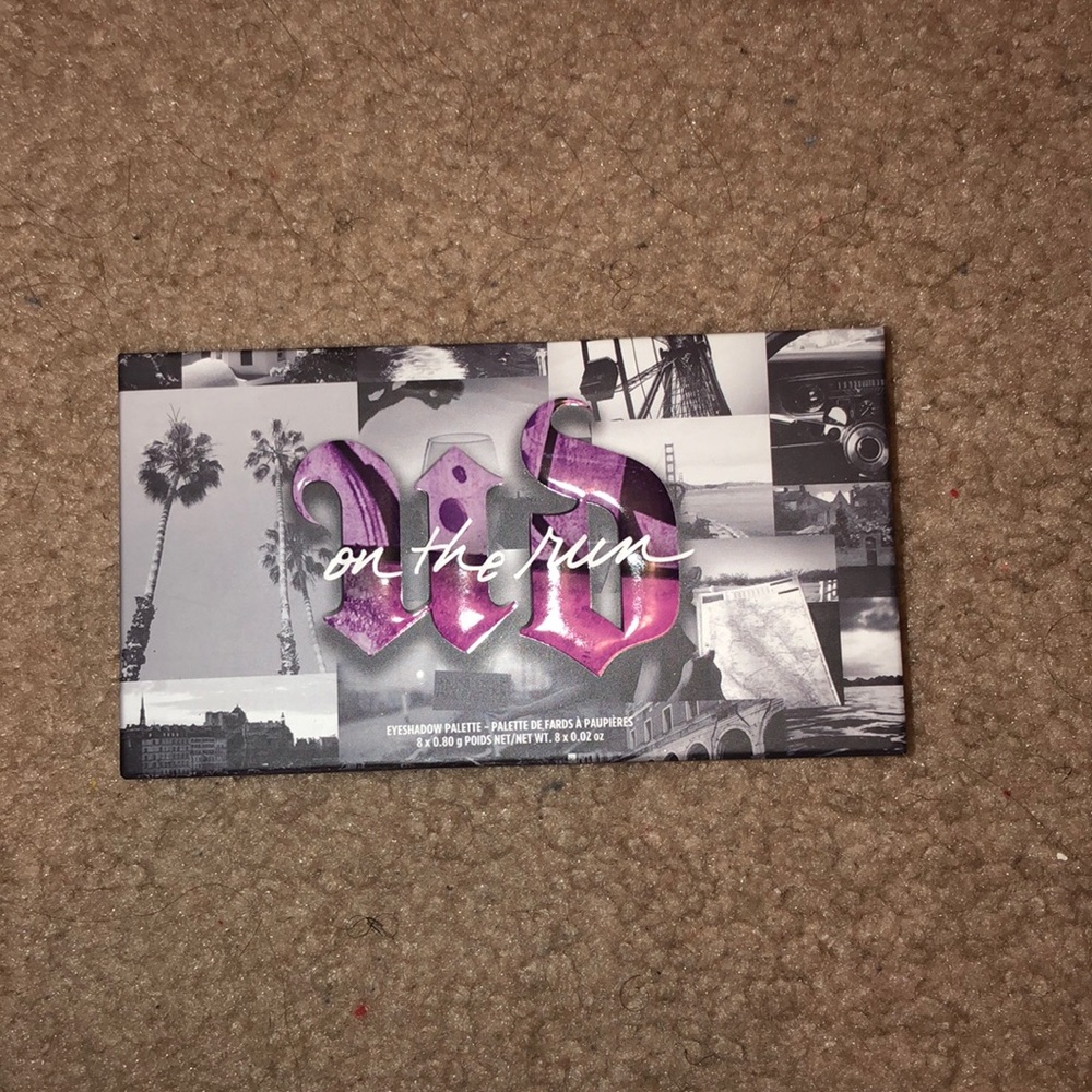 Urban Decay On The Run Eyeshadow Palette
